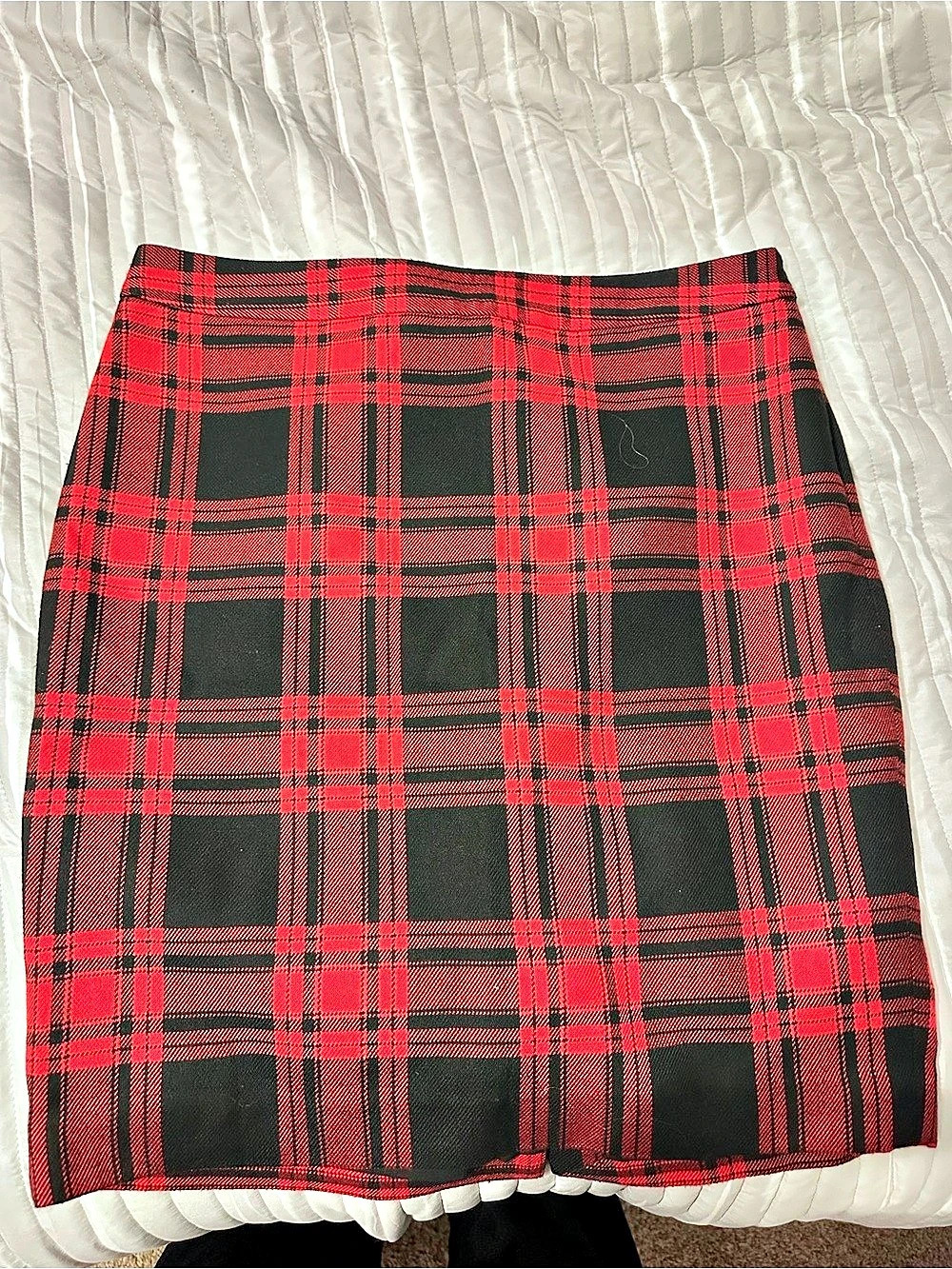 Plaid Pencil Skirt in Red & Black Like New